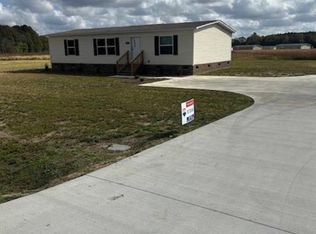 158 Burns Rd, Lumberton, NC 28358