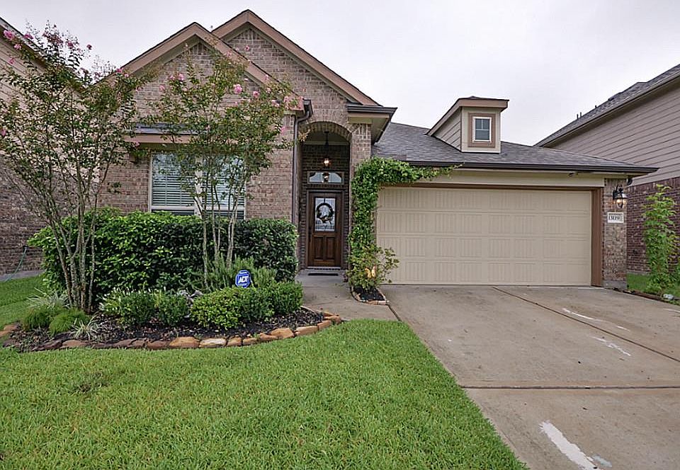 1st image of 13119 Davenport Hills Ln