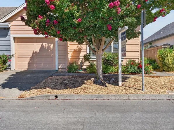 849 Patti Page Court, Windsor, CA 95492