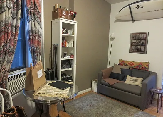 Rented by Mdrn Residential | media 4