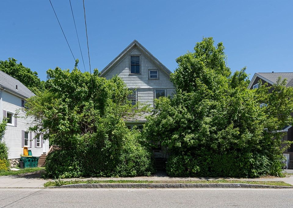 1st image of 365 Nahatan St