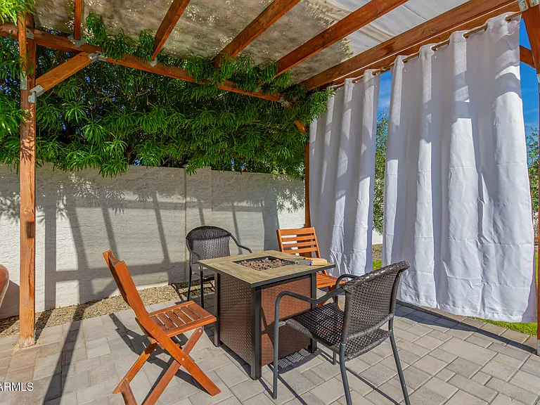 1948 E Jeanine Dr — Photo 11
