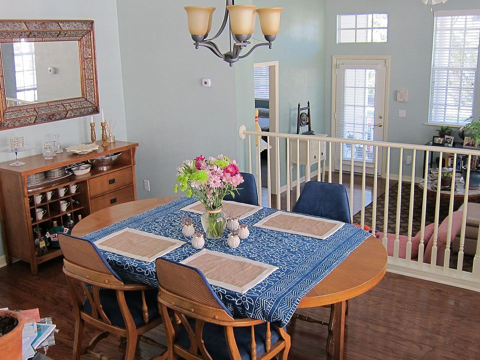 2nd image of 4943 SW 91st Way