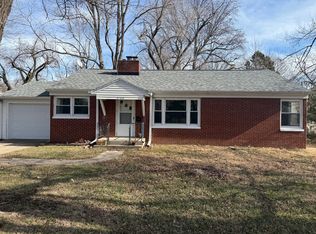 2108 S Holland Ave, Springfield, MO 65807