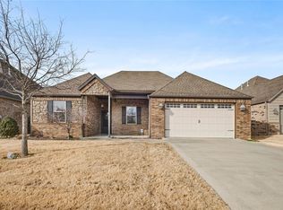 1696 Pasubio St, Springdale, AR 72762