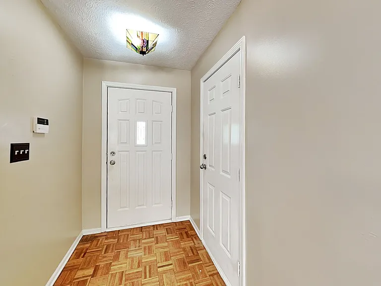 8622 Cedar Key Dr — Photo 2