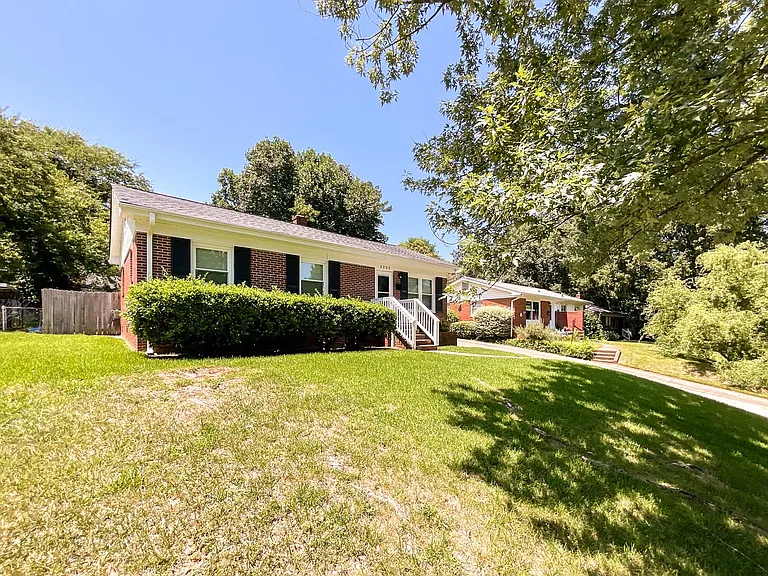 2232 Falmouth Rd — Photo 44