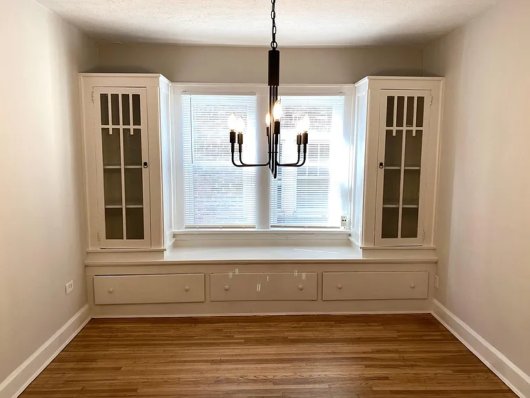 Dining Room w/ Built-Ins