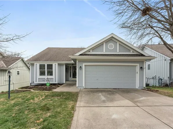 5301 NW 84th Pl, Kansas City, MO 64154