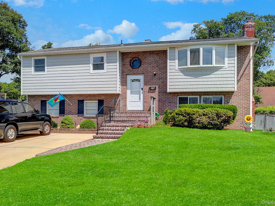 1st image of 727 Peter Paul Drive