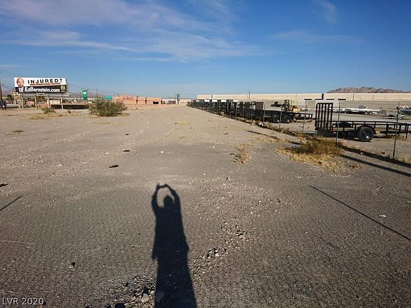 3rd image of Las Vegas Blvd N