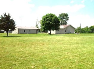 6822 Keller Mine Rd, Sesser, IL 62884