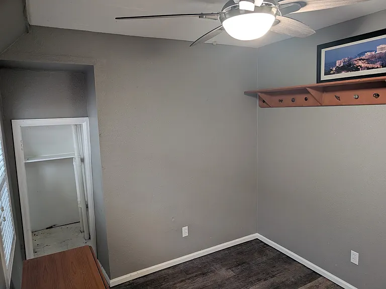 2860 S Acoma St #A — Photo 11