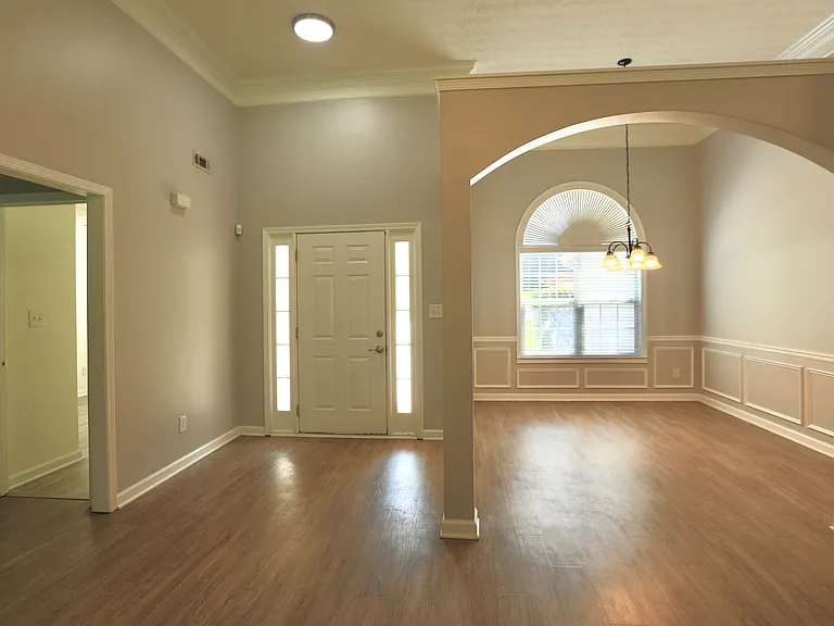 very spacious living room floor plan