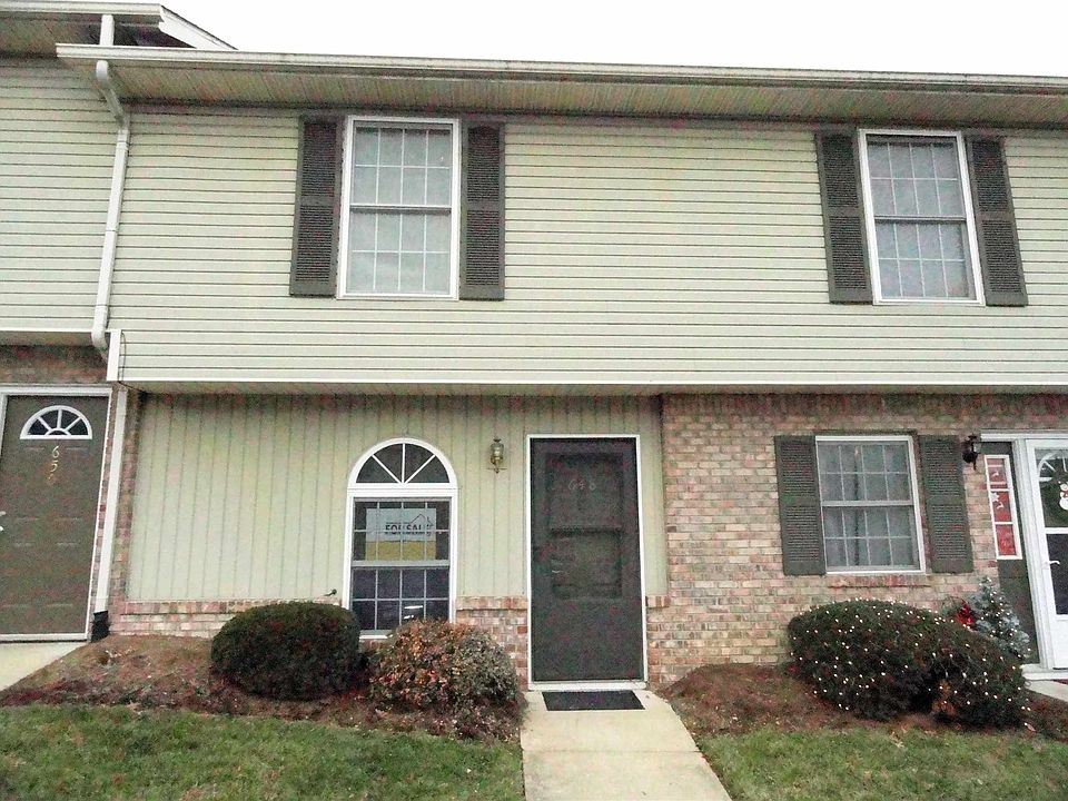 1st image of 648 E Sherwood Hills Dr #D-4