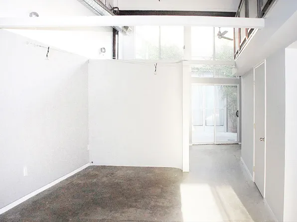 211 W Emporia St #404, Ontario, CA 91762