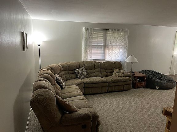 4th image of 5629 Rowell Cir
