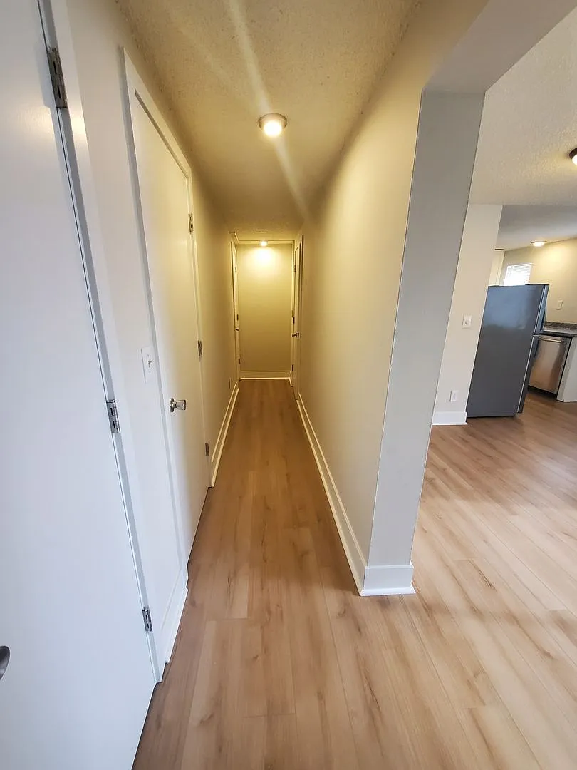 Warm & Cozy 2 Bedroom Condo for Rent in Lynnwood — Photo 1