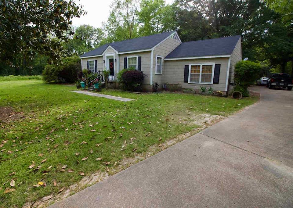1st image of 1097 Highland Dr