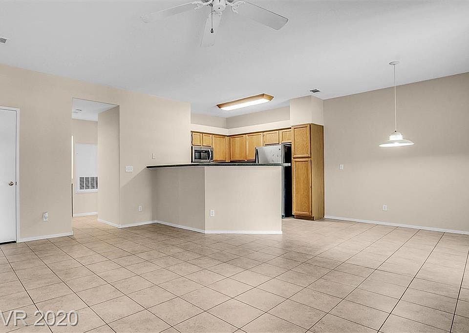 1st image of 5415 W Harmon Ave Unit 1128
