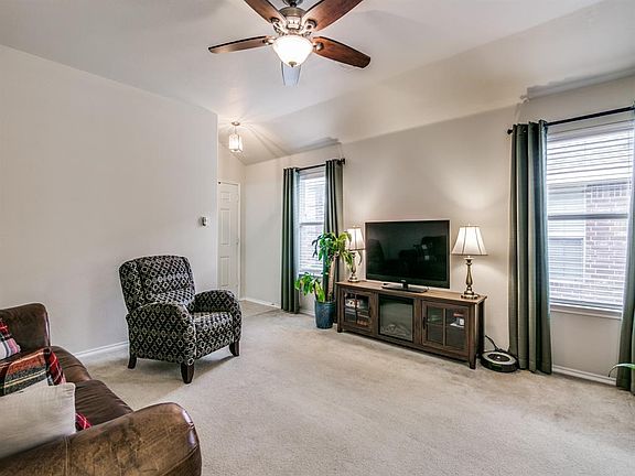 4th image of 1221 Alder Tree Ln