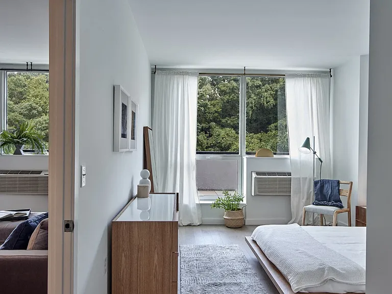 7 Seventy House — Photo 19