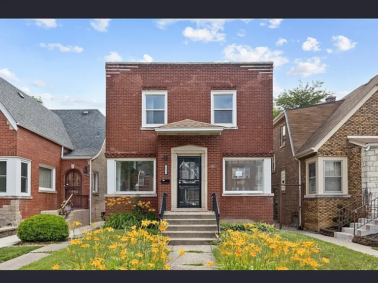 10238 S Eberhart Ave #1 — Photo 1