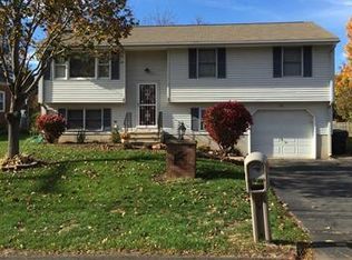 29 Christian Ln, Berlin, CT 06037