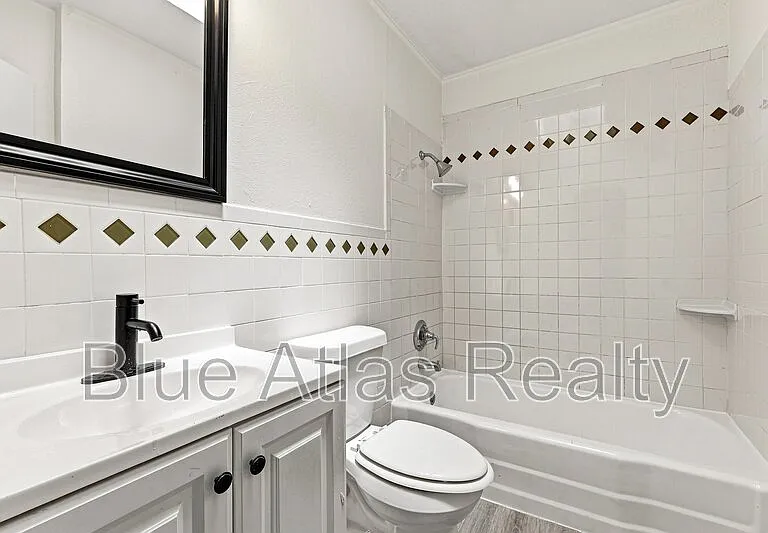 6008 Golden Gate Dr — Photo 16