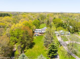 2895 E Commerce St, Milford, MI 48381