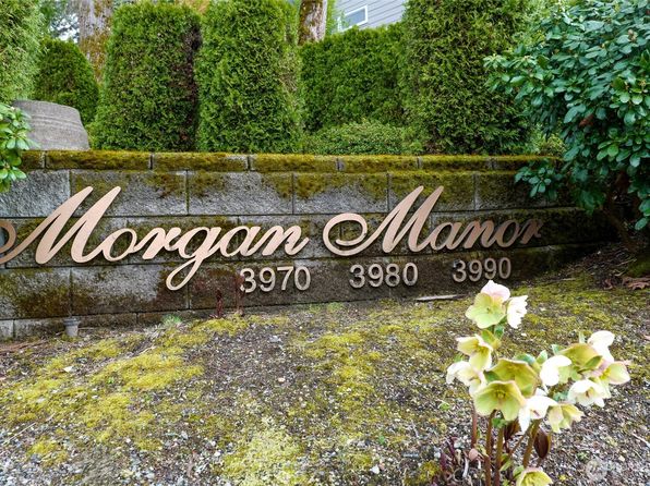 3990 129 Place SE #302, Bellevue, WA 98006