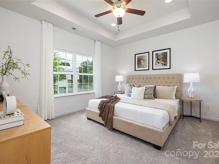 3905 Oakwood Rd — Photo 13