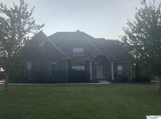 17063 Cliff Dr, Athens, AL 35613