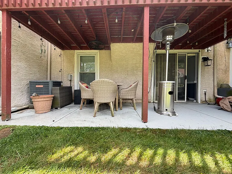 52 White Pine Ct — Photo 45