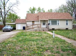 721 Prospect St, Osage City, KS 66523
