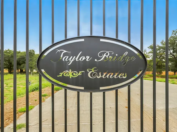 1600 Private Access #60200, Burleson, TX 76028