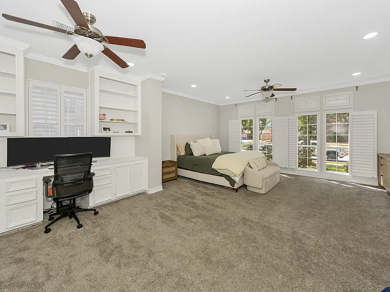 205 Bob O Link Dr — Photo 5