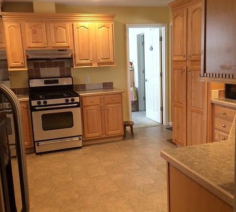 3rd image of 4695 Harlan Dr