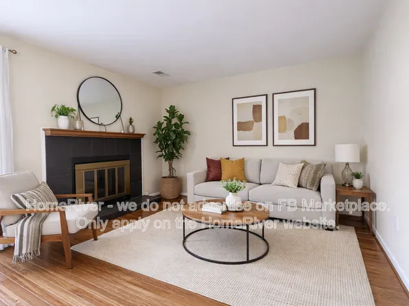 300B S 11th St, Purcellville, VA 20132