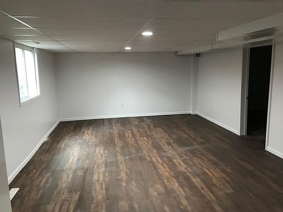 Large Living room with new flooring