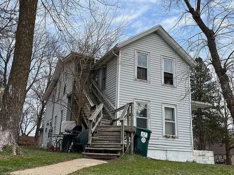 117 E Union St #1 — Photo 7
