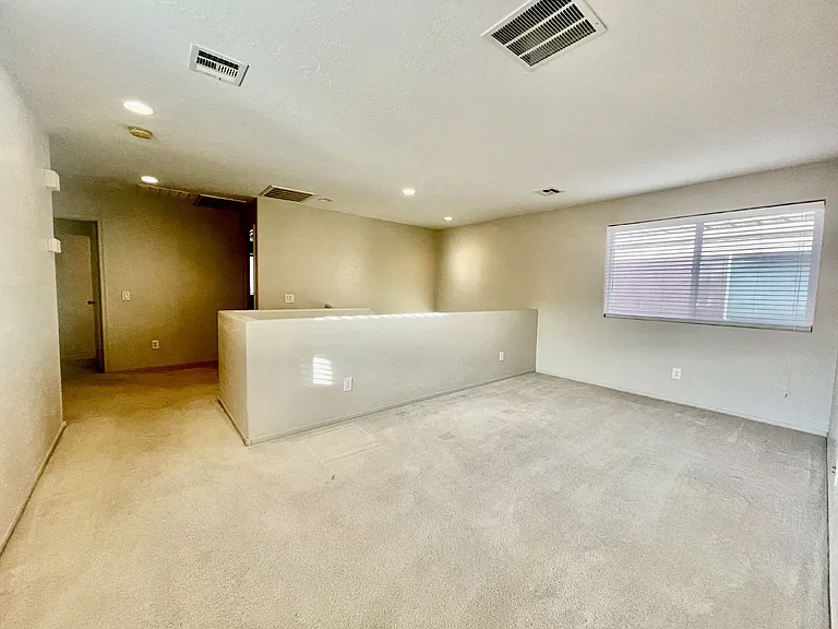 7109 Mercurio Ave — Photo 15