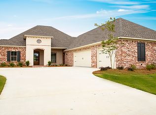 1011 Sapphire Xing, Flowood, MS 39232