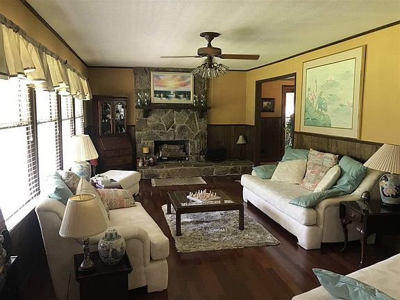 5th image of 286 Haven Dr