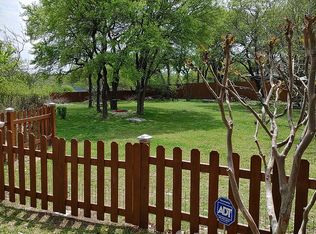 209 Arrowhead Ln, Georgetown, TX 78628