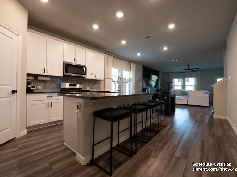 3427 Flatiron Dr — Photo 9