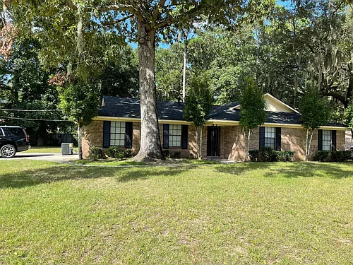 1502 Whitfield Park Cir Photo 1