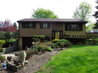 4315 Paradise Dr, Gibsonia, PA