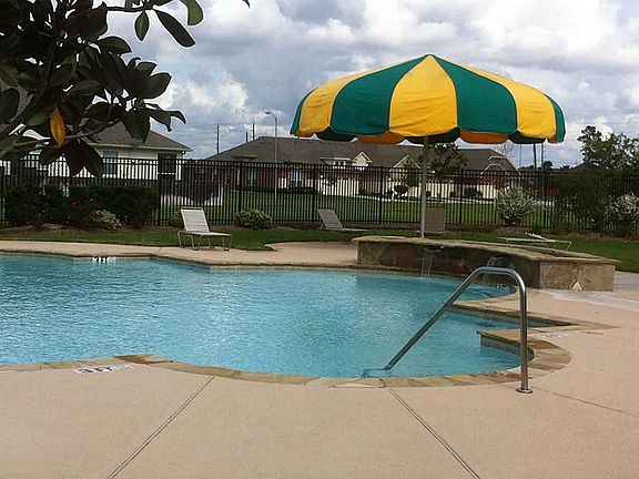 4th image of 19642 Candlewood Oaks Ln