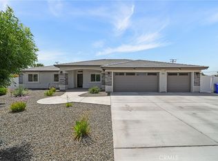 19601 Yanan Rd, Apple Valley, CA 92307